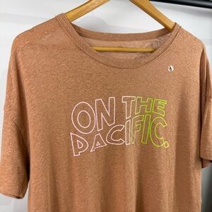Aerie “On the Pacific” Graphic Tee Size Medium